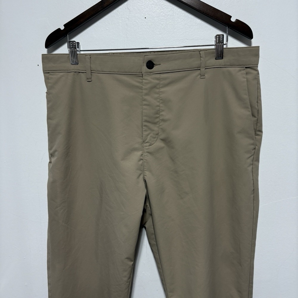 Banana Republic Pants Mens 36 X 34 Tan Performance Lightweight Zip Pocket - Picture 2 of 8